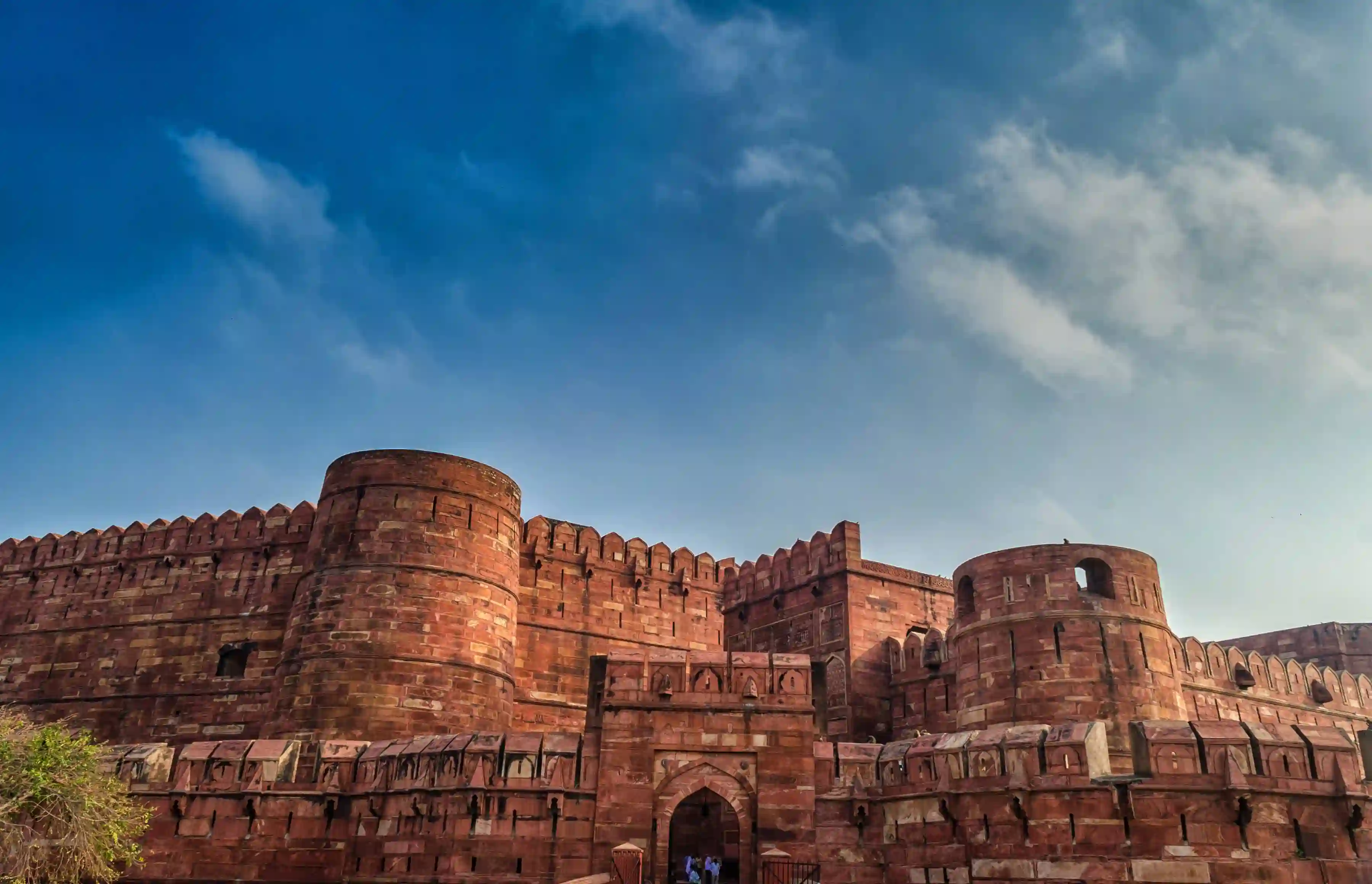 Taj Mahal and Agra Fort Tour by Car from Delhi